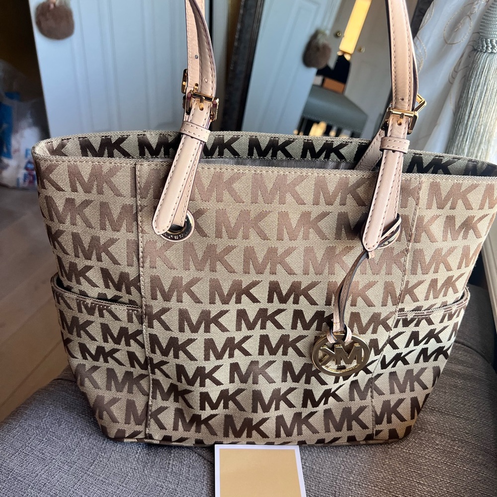 Michael Kors Jet Set East West Signature Logo Jacquard Fabric ebony Beige Tote.